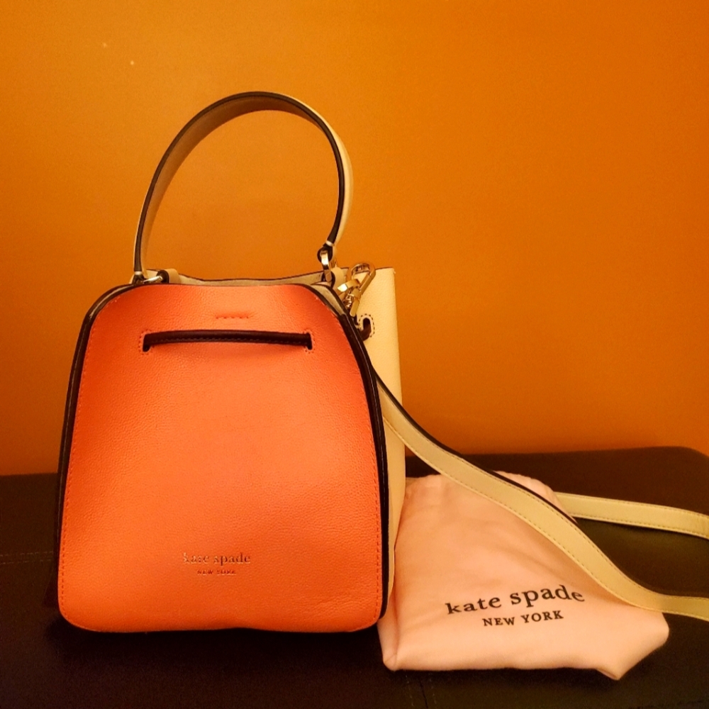 Kate Spade top handle bucket bag